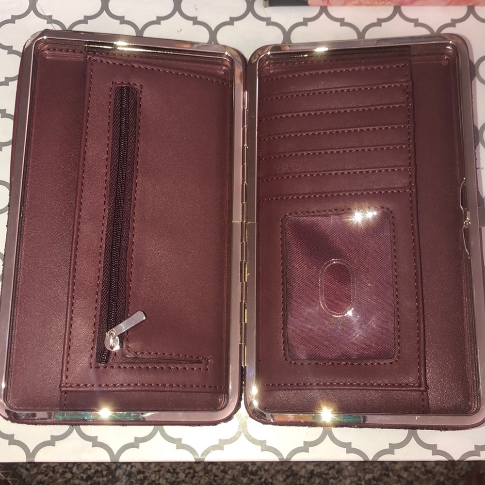 Maroon Sparkle Wallet - Picture 2 of 2